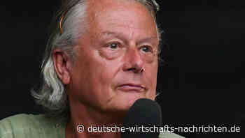 Regisseur Castorf: Wir Deutschen unterwerfen uns den Virologen und Politikern