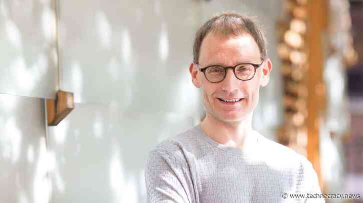 Imperial College Prof Neil Ferguson Accused Of ‘Patchy Record Of Modeling Pandemics’