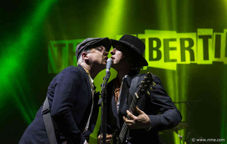 The Libertines set to share “exclusive” videos during lockdown – listen to ‘7 Deadly Frenchmen (Legs 11 Demo)’