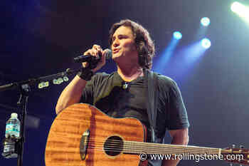 Watch Joe Nichols Sing Merle Haggard’s ‘My Favorite Memory’