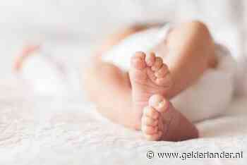 Amerikaanse juf ontfermt zich over baby nadat moeder besmet blijkt met coronavirus