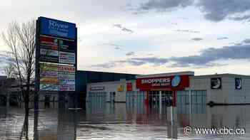 Alberta government to provide emergency cash payments to flood victims forced from homes