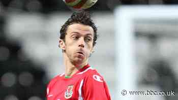 'Be a football coach, not a bum' - Wales' Simon Davies enjoying Posh role