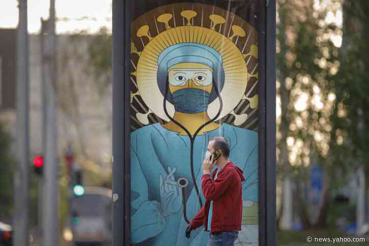 Romania: Orthodox Church blasts posters of doctors as saints