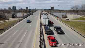 Ottawa cops won't block bridges if Quebec reopens before Ontario: Watson - CTV News