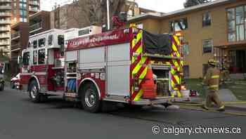 Firefighters quickly  extinguish southwest Calgary fire
