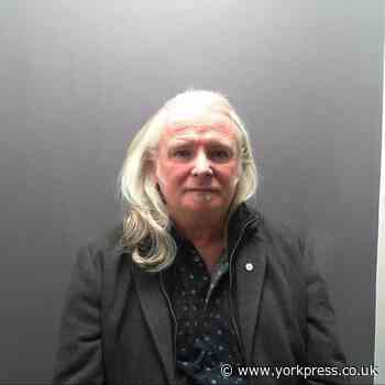 Jail for sex offender who evaded police IT controls