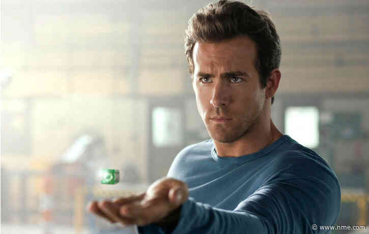 Ryan Reynolds doesn’t want you to rent ‘The Green Lantern’ during lockdown