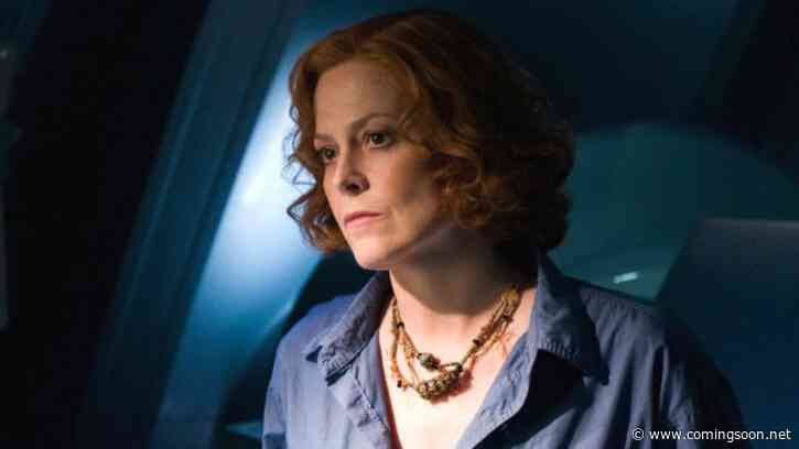Sigourney Weaver is Back as Dr. Grace Augustine in Avatar 2 Photo