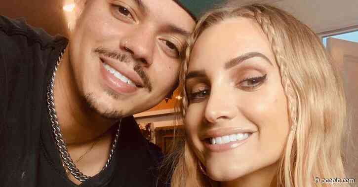 Baby on the Way for Evan Ross and Ashlee Simpson: 'They Always Wanted a Big Family,' Says Source