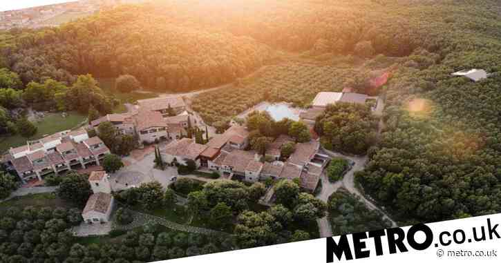 Where is First Dates Hotel filmed as the dating show returns to Channel 4?
