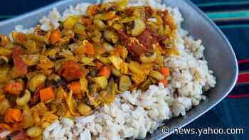 Coronavirus: Why Nigeria's rice handouts aren't going down well