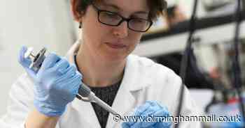 UK 'very close' to meeting 100,000 coronavirus testing target