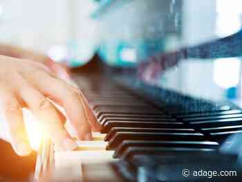 Opinion: Don’t shoot me, I’m only the piano player