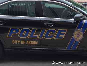 Man fatally stabbed in neck in Akron, medical examiner says - cleveland.com