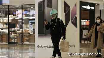 Samsung expects profit decline as pandemic hits sales