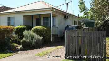 Photographer Allan Todd Cameron found guilty of rape, indecent assault - Newcastle Herald