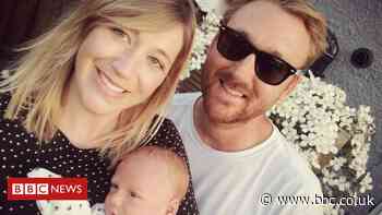 Coronavirus: Lockdown birth 'really quite scary'