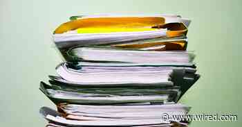 How To Use Your Phone to Declutter Your Life