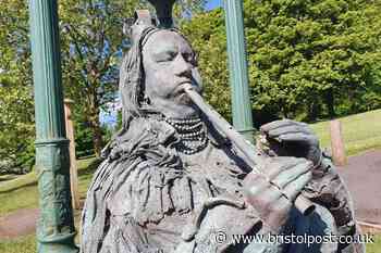 Incredible statue resembling Queen Victoria appears overnight in Clifton Down