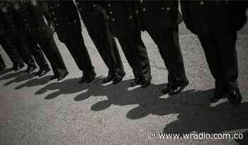 Coronel Ruiz explica por qué salió del país en la investigación por caso de casas fiscales - W Radio