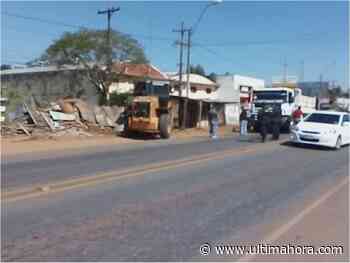 Destruyen foco de microtráfico en el cruce de Coronel Oviedo - ÚltimaHora.com