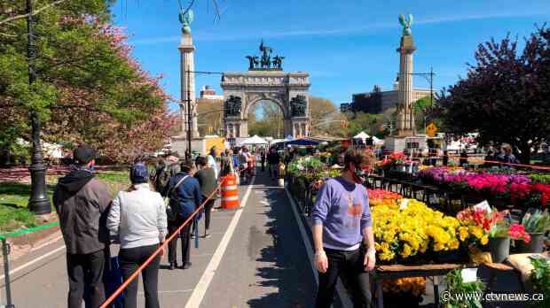 As warmer weather beckons, NYPD to enforce physical distancing