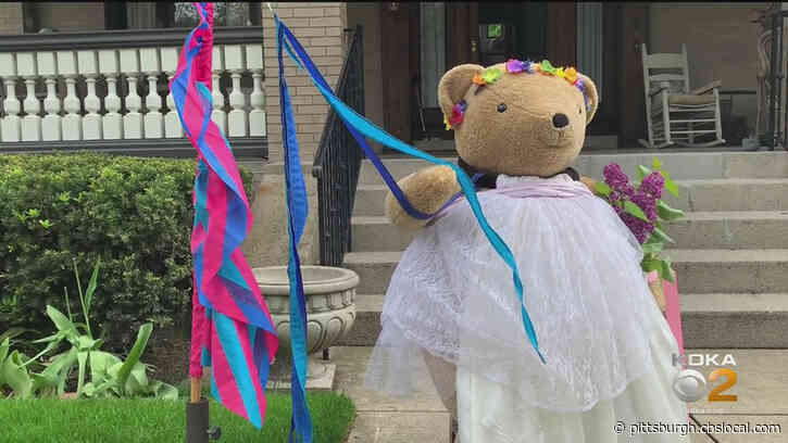 Oakland Woman Lifts Neighborhood Spirits With Giant Teddy Bear