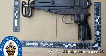 Gun raids in Solihull and Edgbaston revealed as police target gangs during lockdown - Birmingham Live