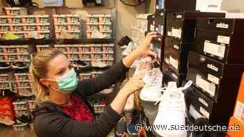 Handelsverband: Besonders Schuhe sind gefragt - Süddeutsche Zeitung