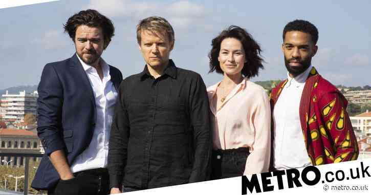 What was the original Van Der Valk theme tune and who performed it?