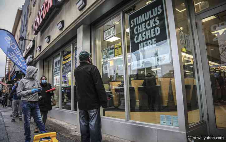 Americans without bank accounts must wait for federal checks