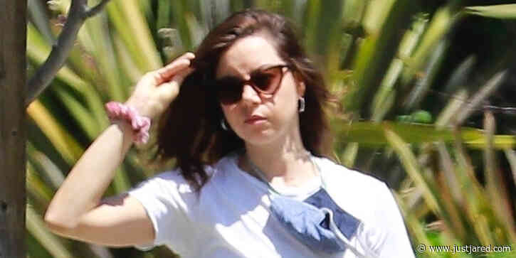Aubrey Plaza Heads Out to Walk Her Dogs in Sunny LA After Raising Money With 'Parks & Recreation' Reunion Special