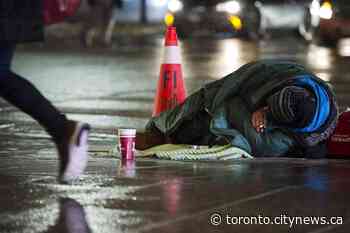 Homeless man moving to Toronto apartment ‘can’t wait to take a bubble bath’ - CityNews