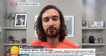 Joe Wicks raises £200,000 for NHS after horror hand injury