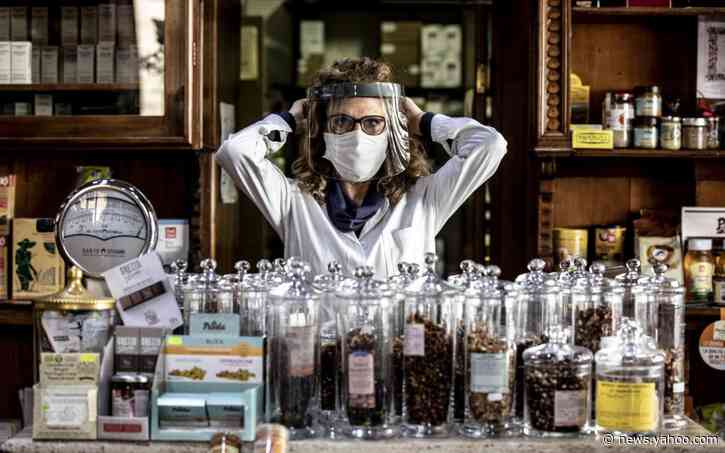 Four million Italians go back to work amid confusion and frustration over new rules