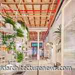 Spanish 19th century building reborn in El Born as a versatile showroom