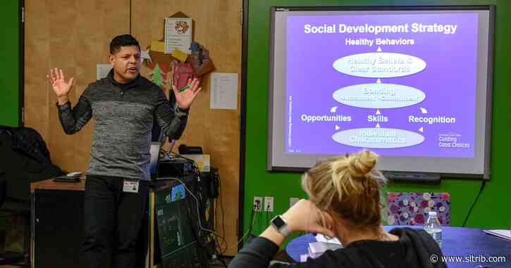 The Kearns model: Helping youths by teaching parents