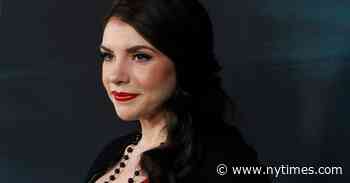 Stephenie Meyer to Publish a New ‘Twilight’ Book, ‘Midnight Sun’