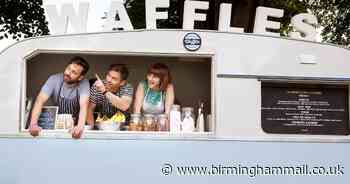 The street food traders bouncing back by delivering dessert boxes across city