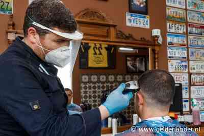 LIVE: Amerika verwacht 3000 doden per dag, KLM stelt gebruik mondkapjes aan boord verplicht per 11 mei