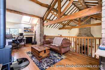 Inside the luxury Horwich cottage up for sale - The Bolton News