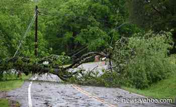 More than 100K remain without power in Nashville after storm wallops Tennessee