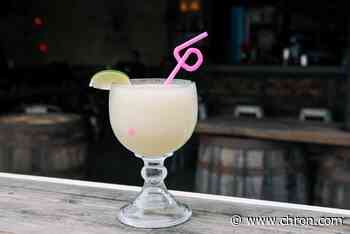 Deal of the Day: $2 street tacos, $5 margs, shots at The Phoenix