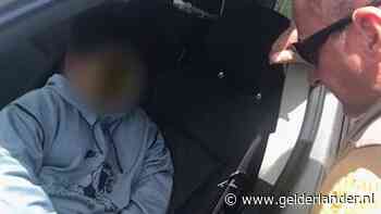 Jongetje van 5 jaar achter het stuur op de snelweg: ‘Ik ga een Lamborghini kopen’