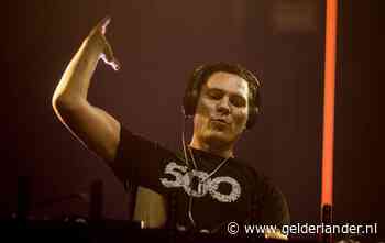 Tiësto en zijn 28 jaar jongere vrouw verwachten eerste kindje: dj ziet echo via Facetime