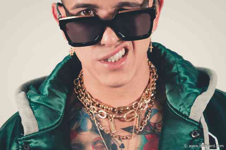 Lenny Tavarez’s Sensual Quarantine Playlist Includes Bad Bunny, Arcangel & More