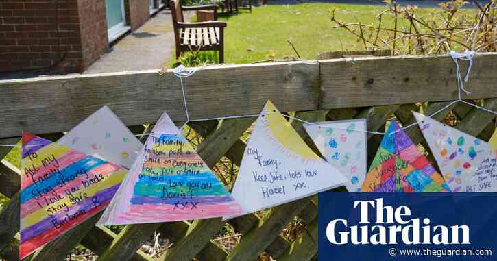 Dying surrounded by family 'a fundamental right' says UK judge