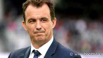 Cricket: Coronavirus could cost ECB £380m - Tom Harrison