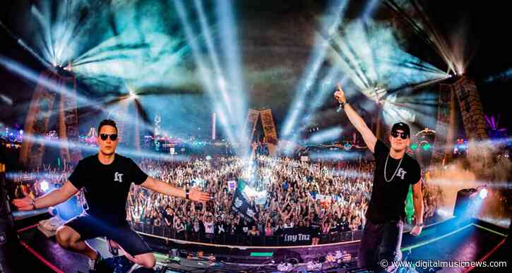 Australia’s Top Medical Officer Says Festivals May Not Return Until 2022